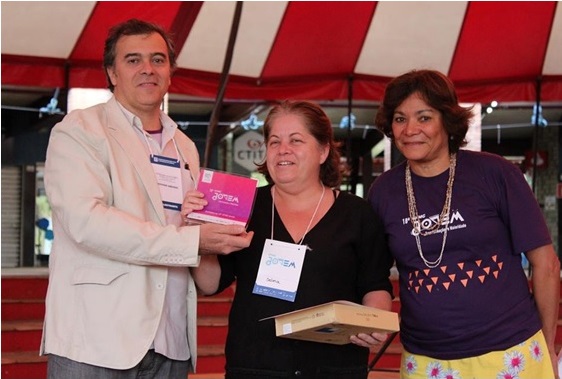 A escola João Rodrigues da Silva também ganhou, na categoria Ensino Fundamental, o prêmio de Professora Destaque para Selma Aparecida Miranda Alves. Foto: Samuel Gomes (Proex/UFMG)